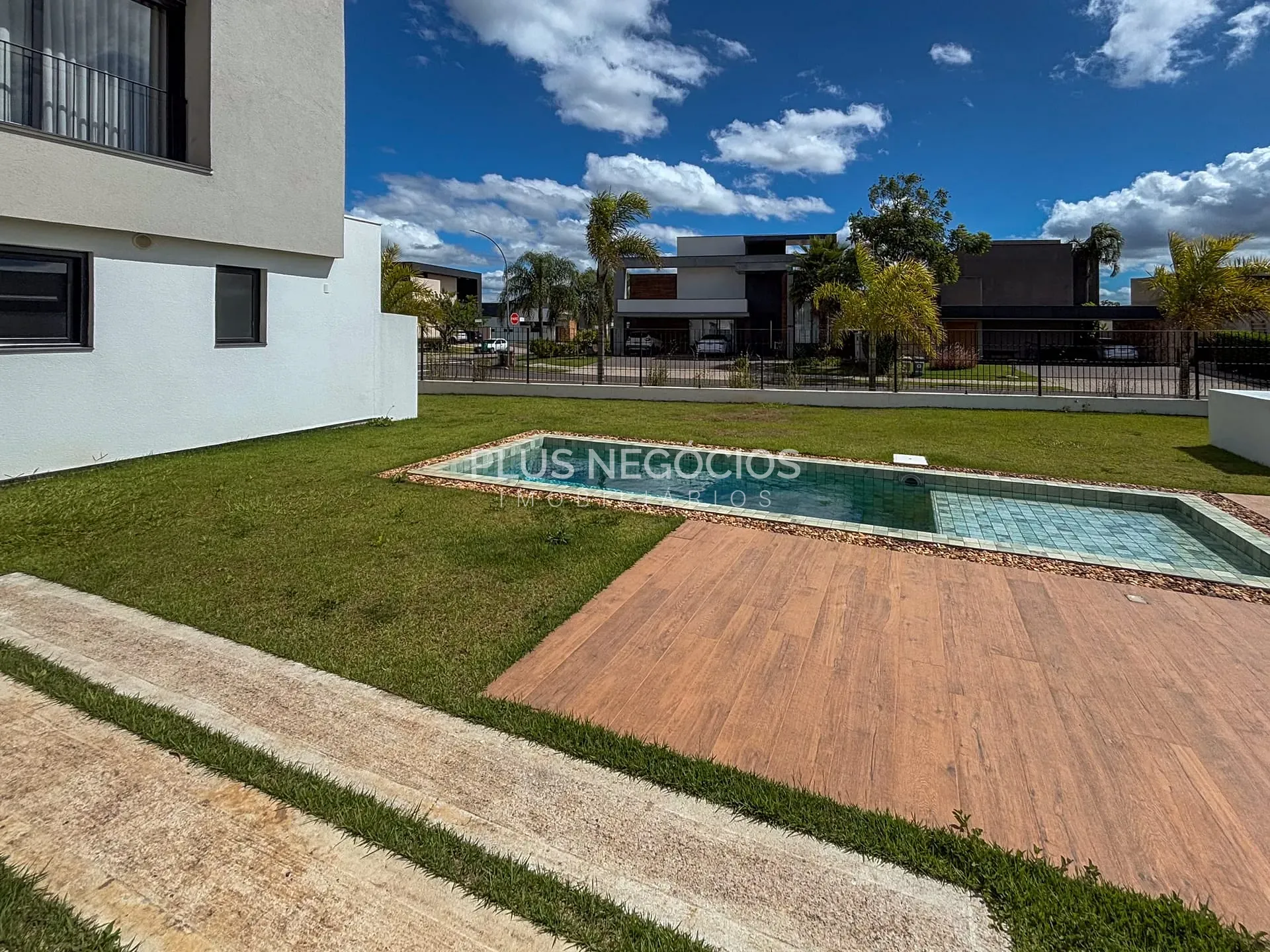 Casa, 3 quartos, 265 m² - Foto 29