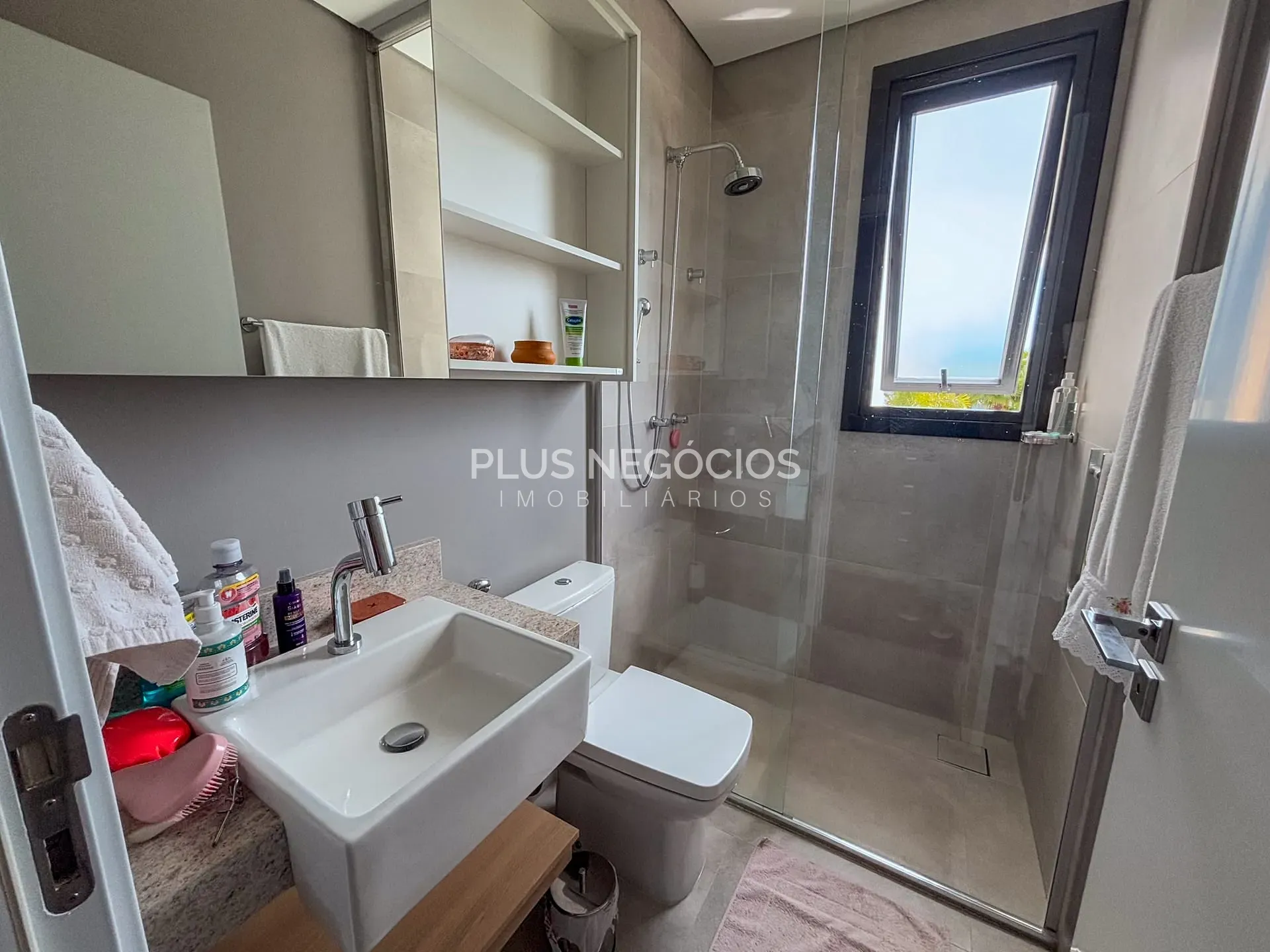 Casa, 3 quartos, 265 m² - Foto 45