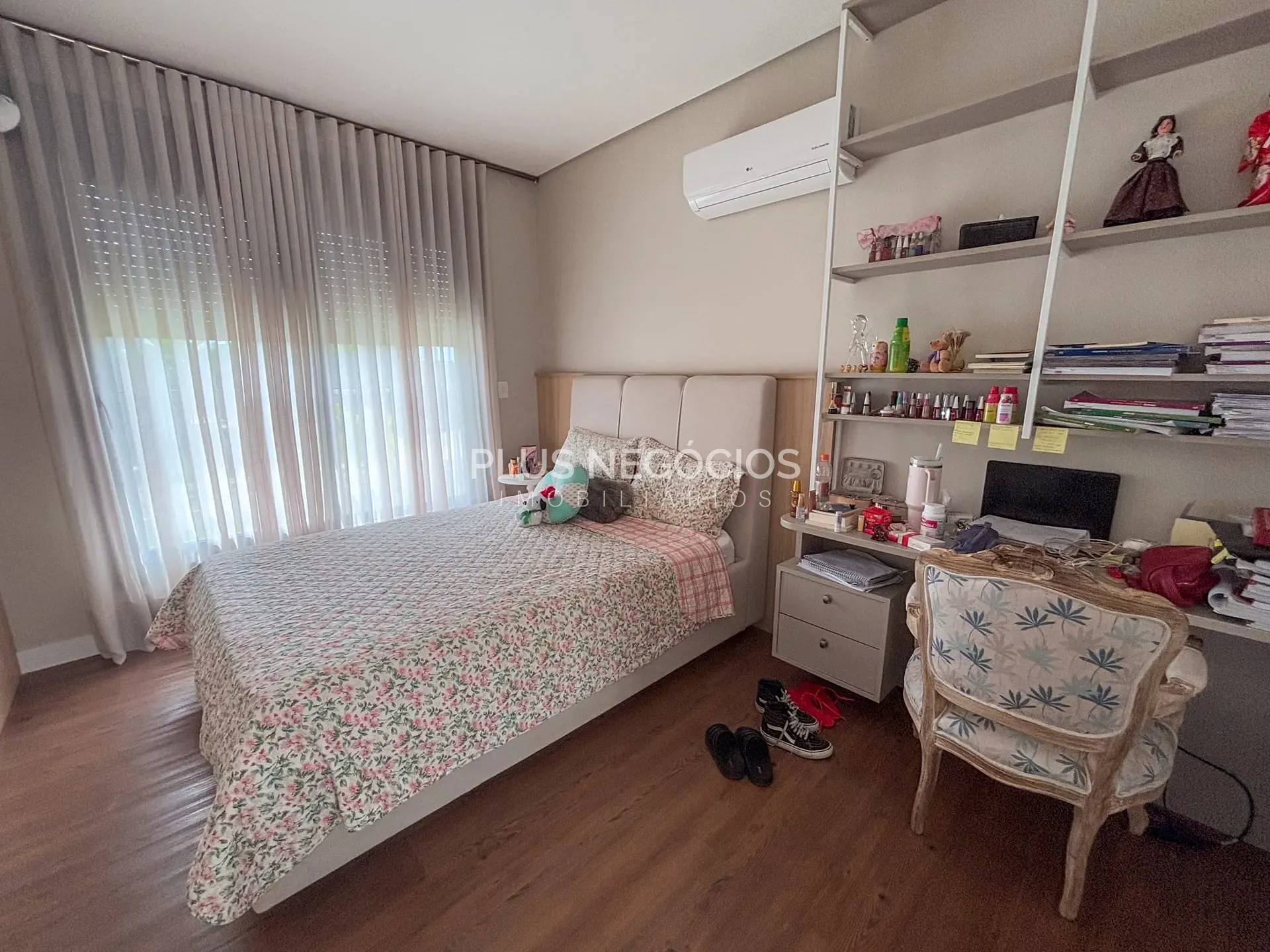 Casa, 3 quartos, 265 m² - Foto 46