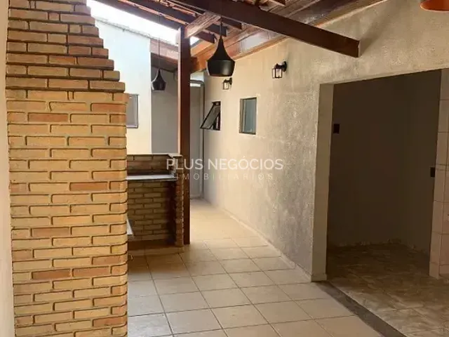 Casa com 250m² 3 quartos e 3 banheiros, à venda, no bairro Jardim Nova Ipanema em Sorocaba