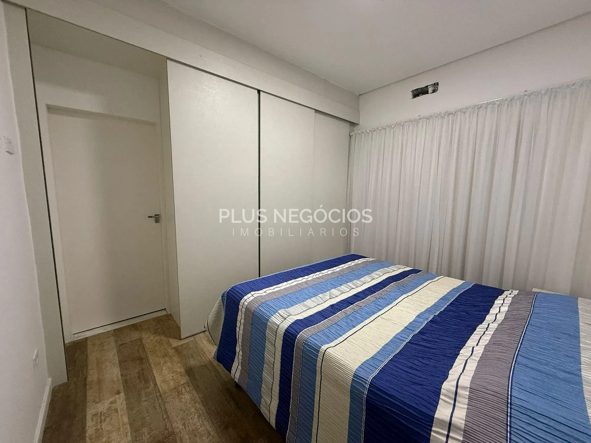 Casa, 4 quartos, 367 m² - Foto 26