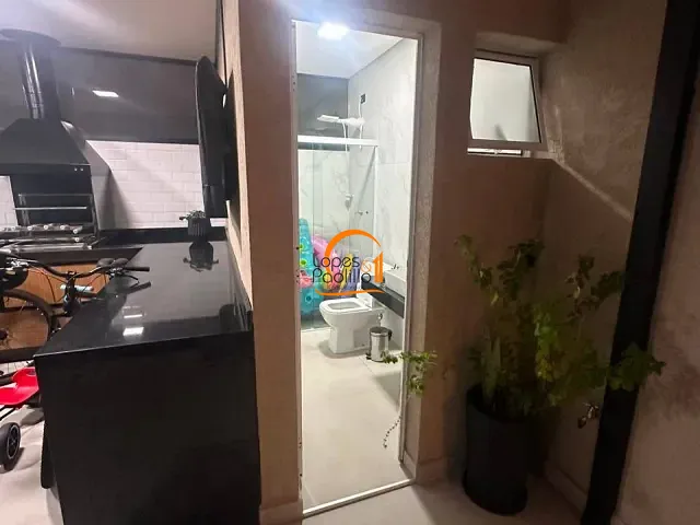 Casa com 342m² 3 quartos e 3 banheiros, à venda, no bairro Jardim das Flores em Atibaia