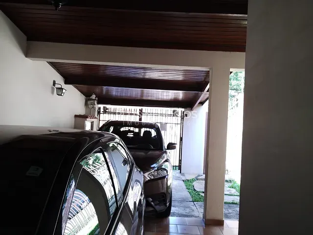 Casa com 378m² 2 quartos e 1 banheiro, à venda, no bairro Jardim Refúgio em Sorocaba