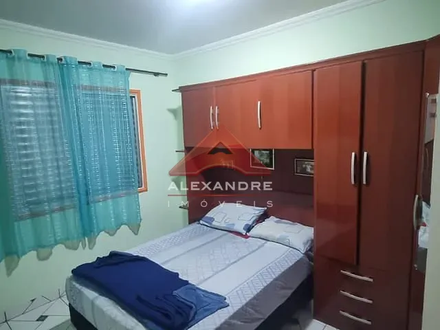 Casa com 135m² 4 quartos e 2 banheiros, à venda, no bairro Parque Nova Esperança em São José dos Campos