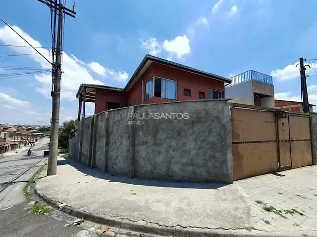 Casa com 293m² 4 quartos e 5 banheiros, à venda, no bairro Jardim Santo Amaro em Sorocaba
