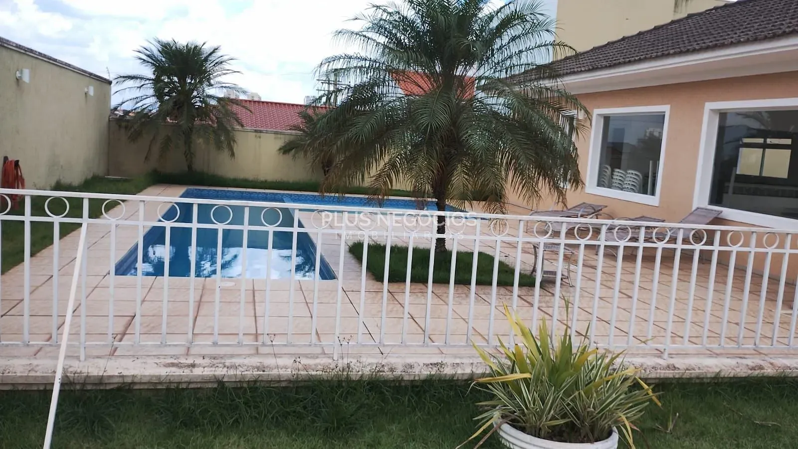 Casa, 4 quartos, 239 m² - Foto 3