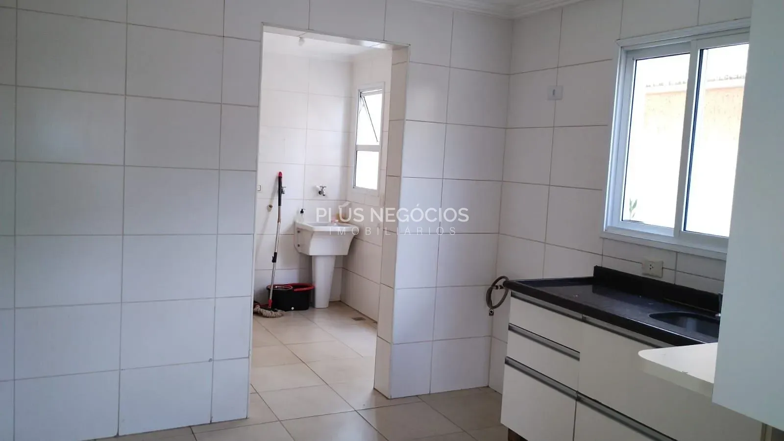 Casa, 4 quartos, 239 m² - Foto 14