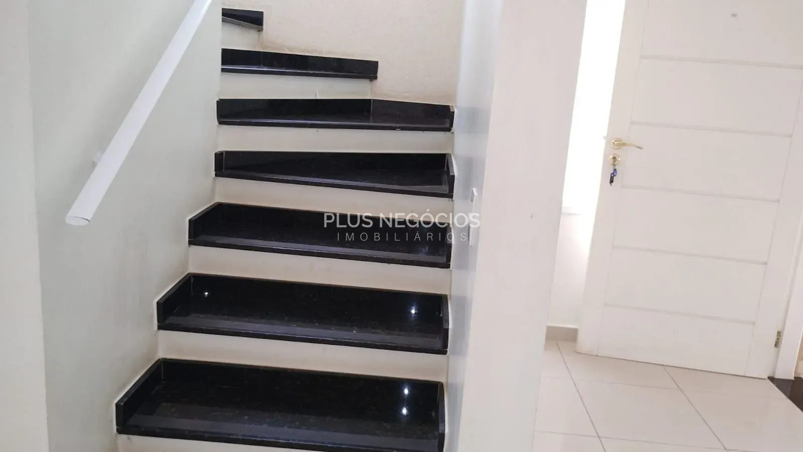 Casa, 4 quartos, 239 m² - Foto 8