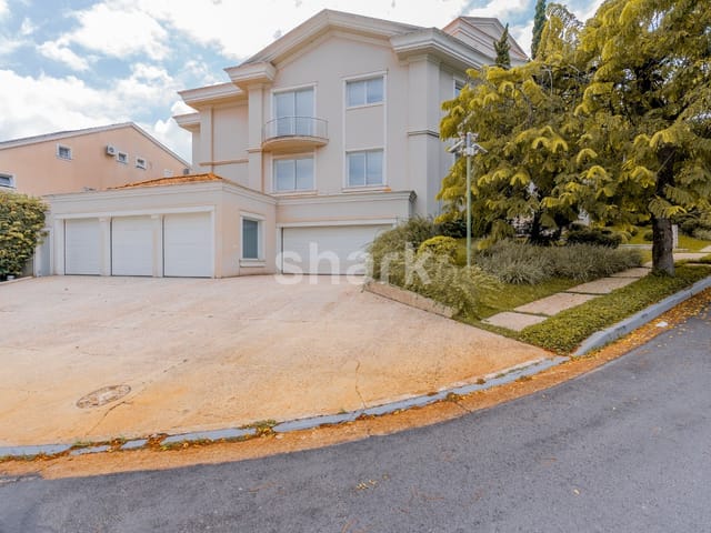 Casa com 1000m² 4 quartos e 6 banheiros, à venda, no bairro Alphaville Residencial Um em Barueri