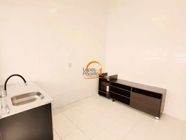 Casa com 45m² 1 quarto e 1 banheiro, para alugar, no bairro Vila Salles em Atibaia