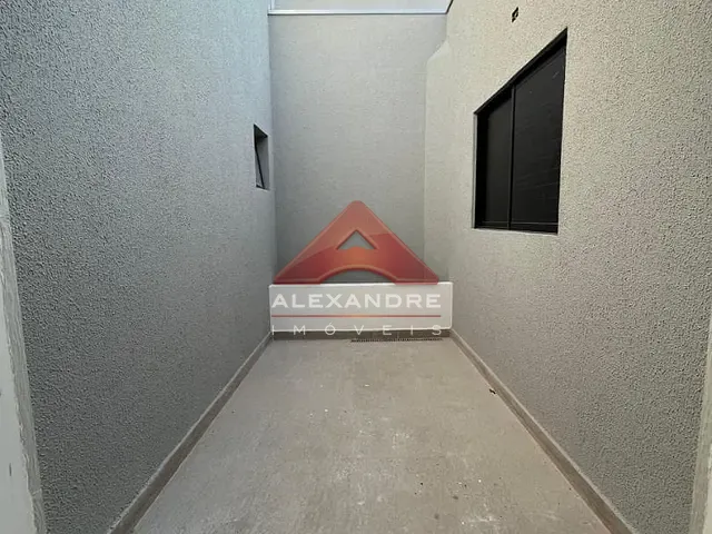 Casa com 175m² 3 quartos e 1 banheiro, à venda, no bairro Recanto dos Eucaliptos em São José dos Campos