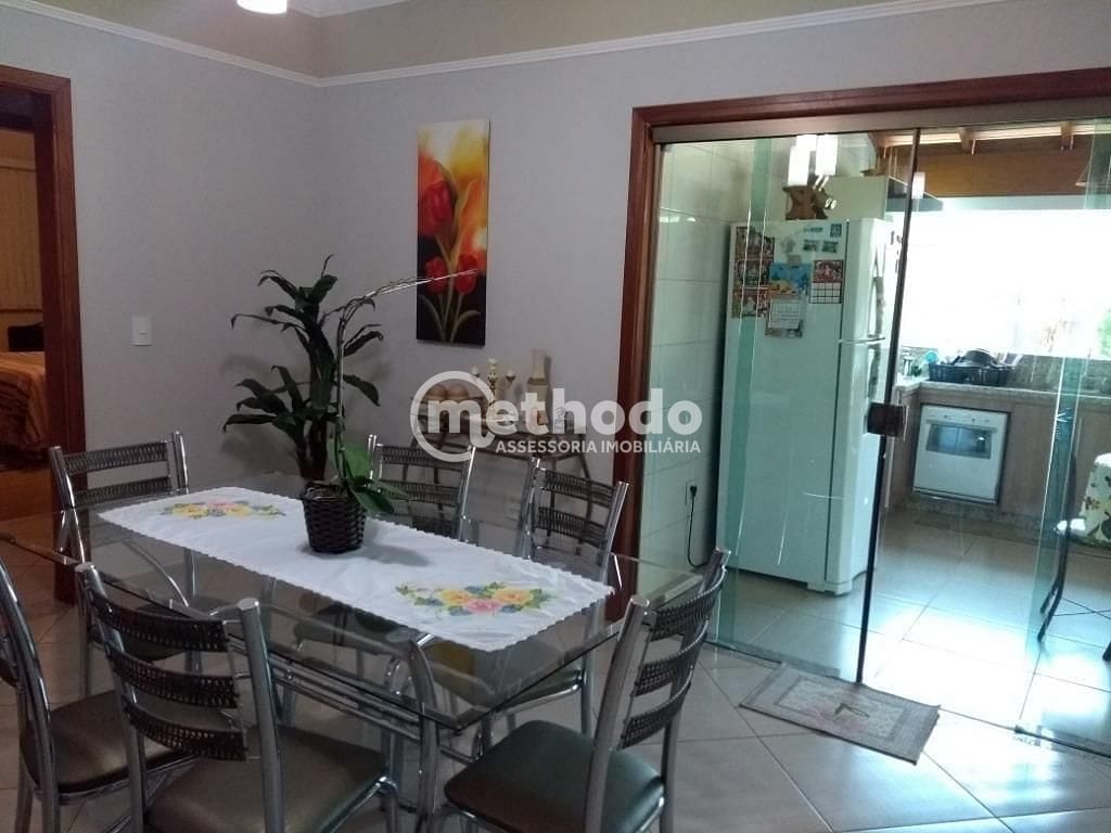 Casa, 3 quartos, 235 m² - Foto 5