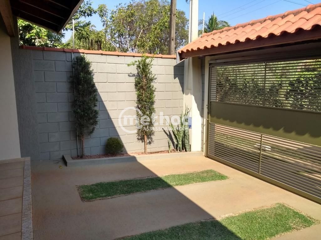 Casa, 3 quartos, 235 m² - Foto 2