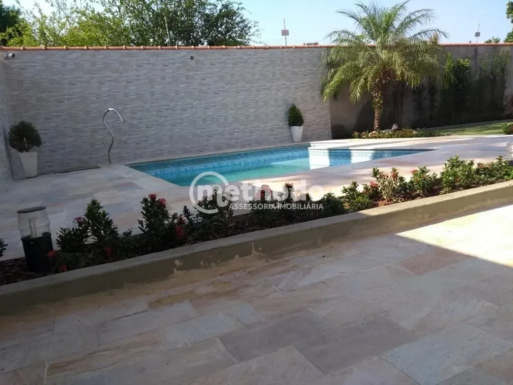 Casa, 3 quartos, 235 m² - Foto 15