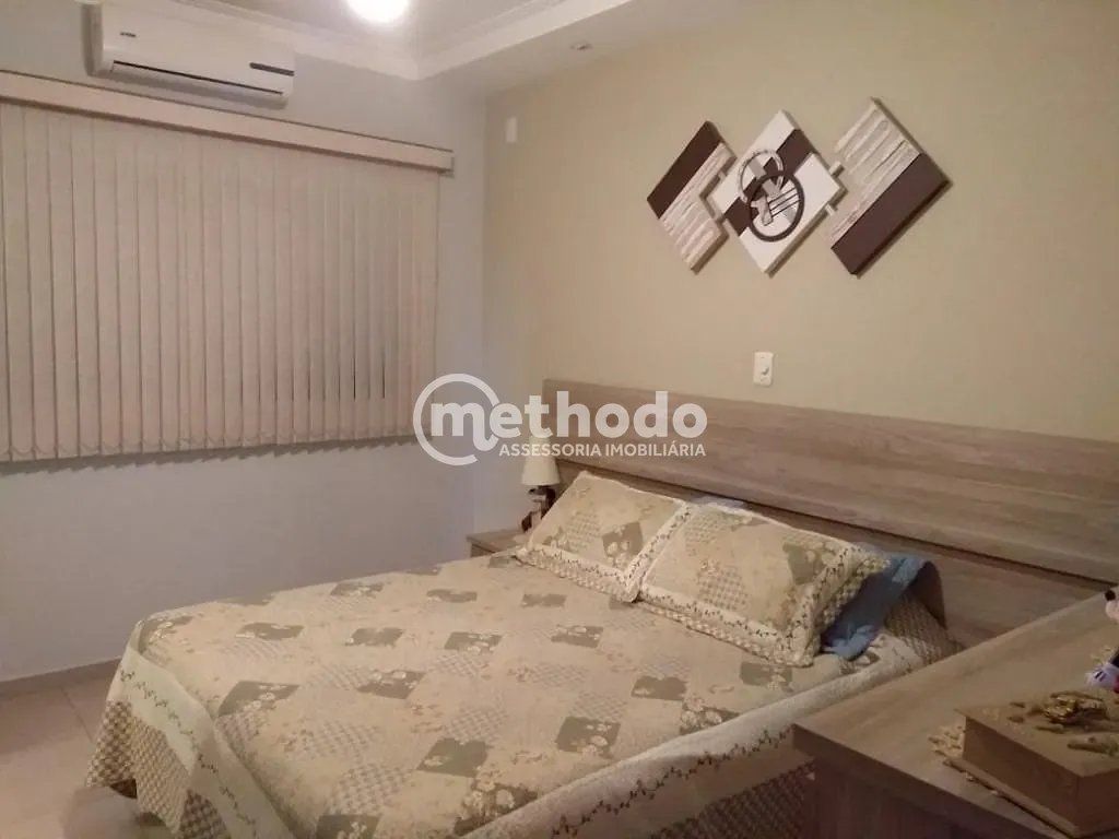 Casa, 3 quartos, 235 m² - Foto 10