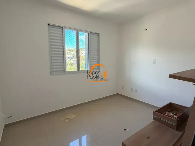 Casa com 200m² 2 quartos e 4 banheiros, para alugar, no bairro Recreio Maristela em Atibaia