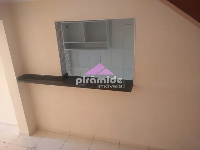 Casa com 150m² 2 quartos e 2 banheiros, à venda, no bairro Porto Novo em Caraguatatuba