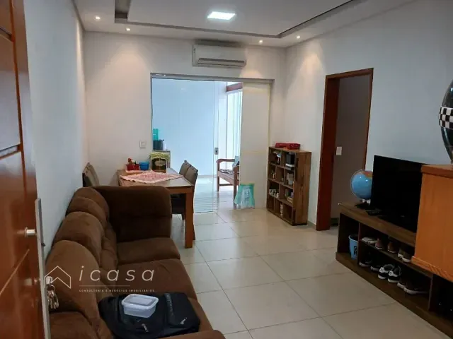 Casa com 127m² 2 quartos e 1 banheiro, à venda, no bairro Vila Bandeirantes em Caçapava