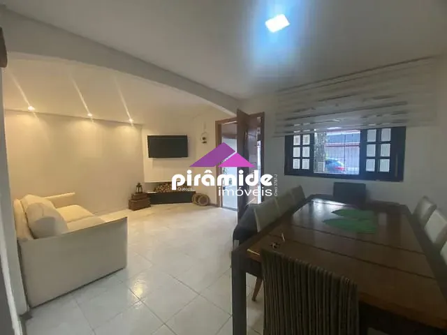 Casa com 125m² 4 quartos e 3 banheiros, à venda, no bairro Bosque dos Eucaliptos em São José dos Campos