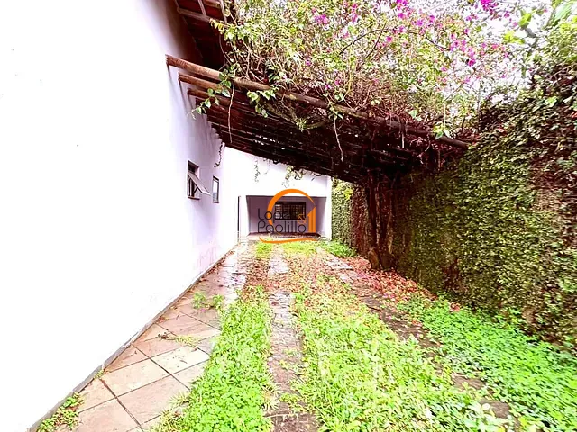 Casa com 607m² 4 quartos e 3 banheiros, à venda, no bairro Loteamento Jardim Morumbi em Atibaia