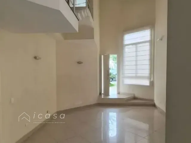 Casa com 300m² 3 quartos e 4 banheiros, à venda, no bairro Urbanova em São José dos Campos