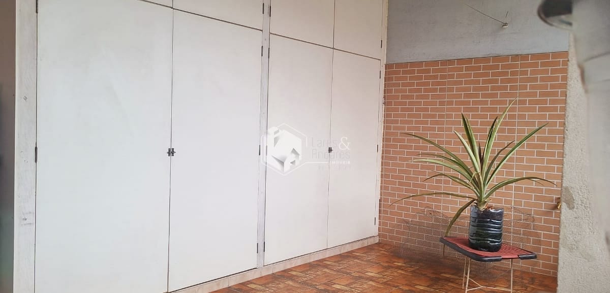 Casa à venda com 4 quartos, 155m² - Foto 49