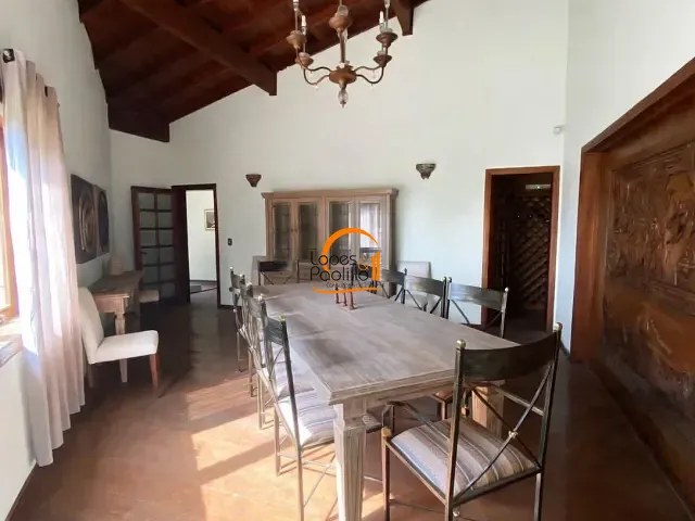 Casa com 1360m² 5 quartos e 7 banheiros, para alugar, no bairro Cidade Satélite em Atibaia