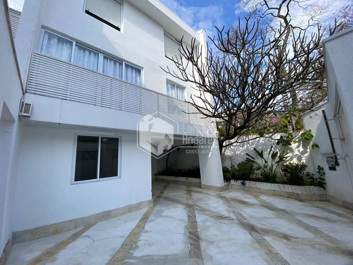 Casa, 4 quartos, 319 m² - Foto 2