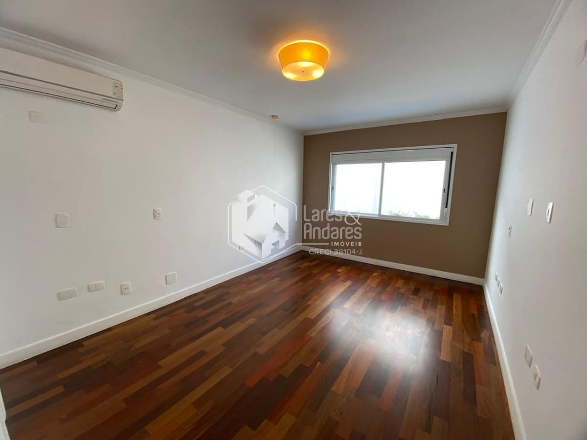 Casa, 4 quartos, 319 m² - Foto 42