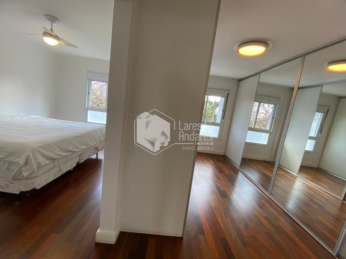 Casa, 4 quartos, 319 m² - Foto 35