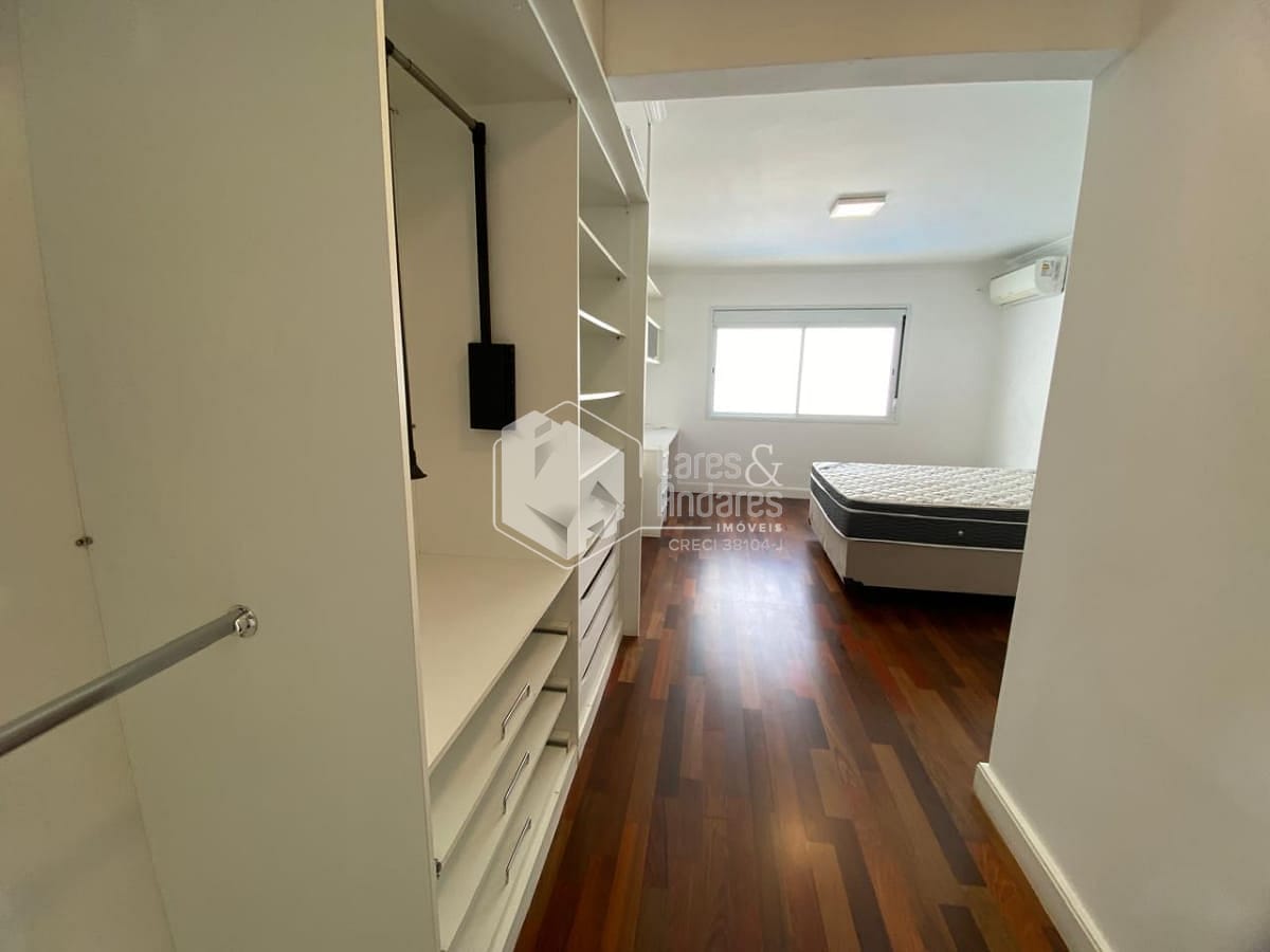 Casa, 4 quartos, 319 m² - Foto 47