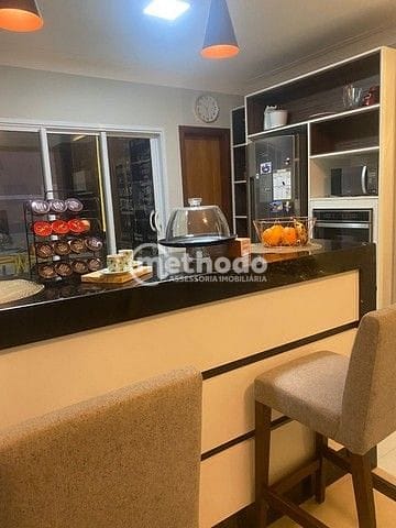 Casa, 3 quartos, 170 m² - Foto 3