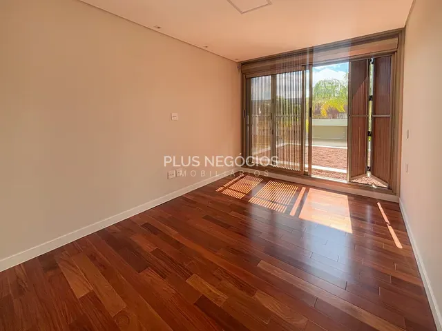 Casa com 495m² 4 quartos e 6 banheiros, à venda, no bairro Alphaville Nova Esplanada 3 em Votorantim