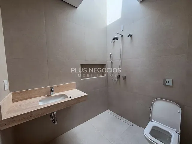 Casa com 495m² 4 quartos e 6 banheiros, à venda, no bairro Alphaville Nova Esplanada 3 em Votorantim