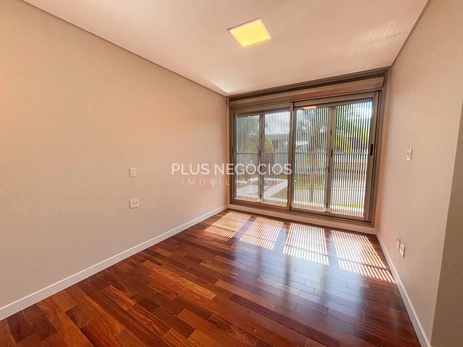 Casa, 4 quartos, 405 m² - Foto 11