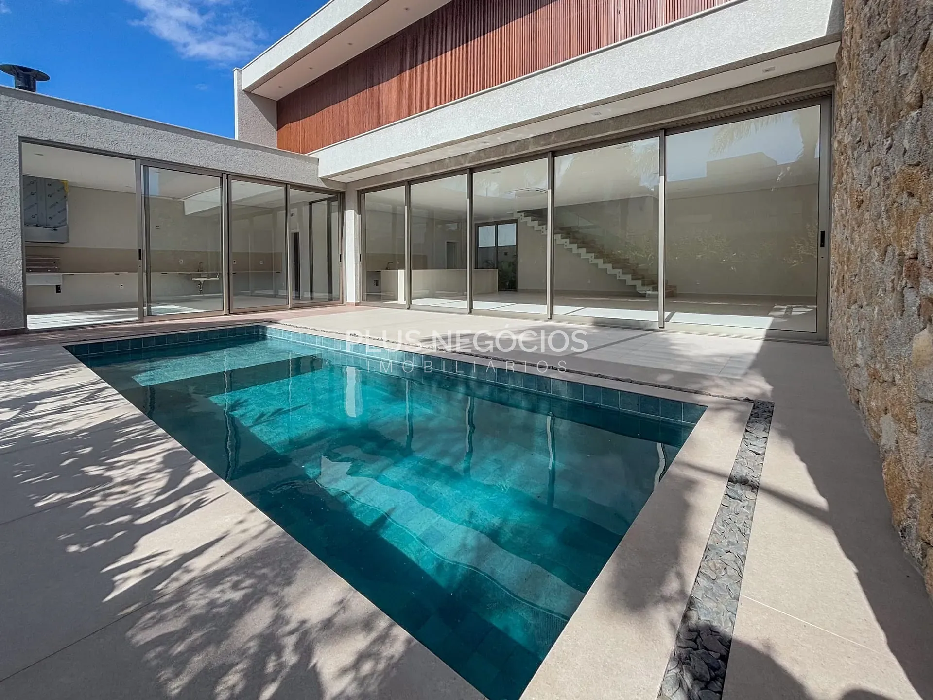 Casa, 4 quartos, 405 m² - Foto 38