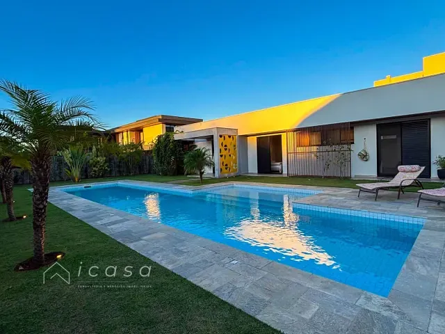 Casa com 1200m² 5 quartos e 7 banheiros, à venda, no bairro Condomínio Chácara Serimbura em São José dos Campos