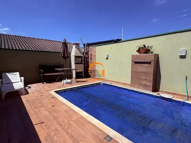 Casa com 150m² 3 quartos e 3 banheiros, à venda, no bairro Jardim Jaraguá em Atibaia
