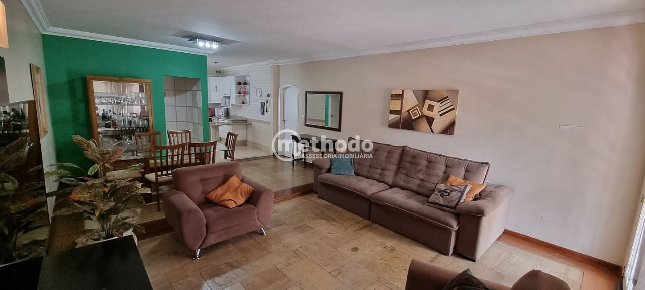 Casa, 3 quartos, 202 m² - Foto 4