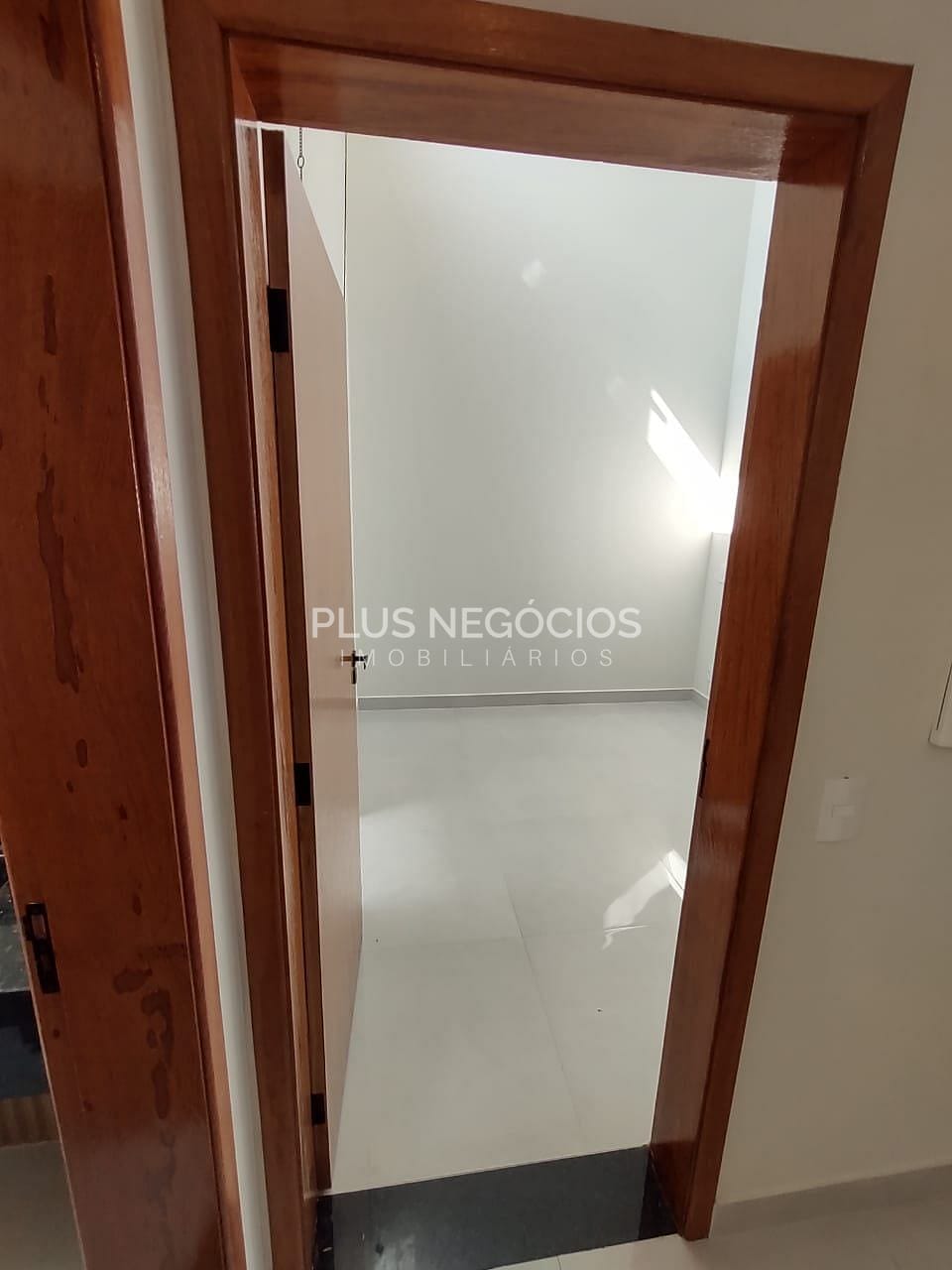 Casa à venda com 3 quartos, 113m² - Foto 13