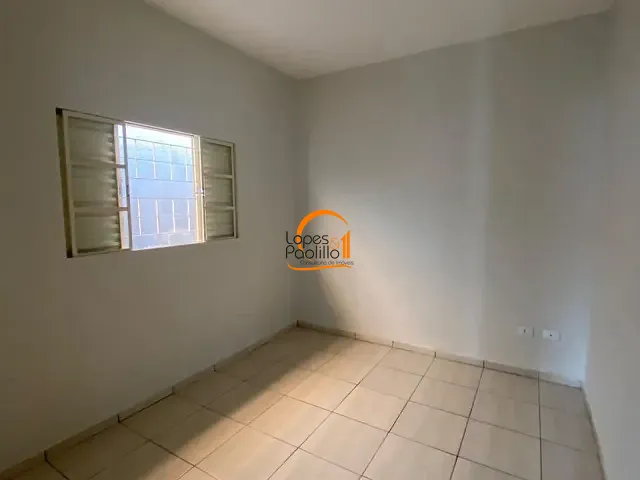 Casa com 340m² 3 quartos e 3 banheiros, para alugar, no bairro Alvinópolis em Atibaia