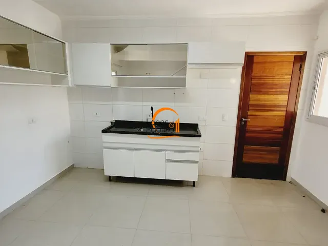Casa 2 quartos e 1 banheiro, para alugar, no bairro Jardim Estância Brasil em Atibaia