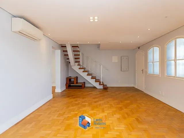Casa com 250m² 3 quartos e 5 banheiros, à venda, no bairro Jardim Marajoara em São Paulo