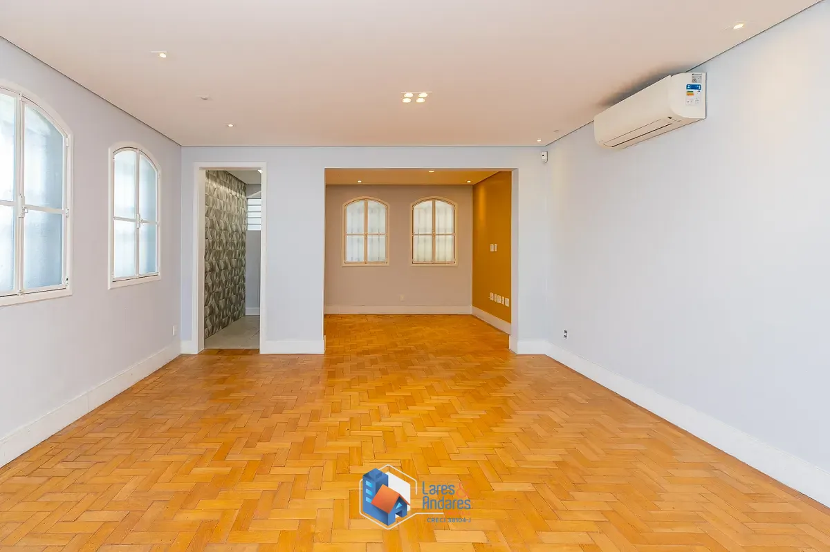 Casa, 3 quartos, 200 m² - Foto 1