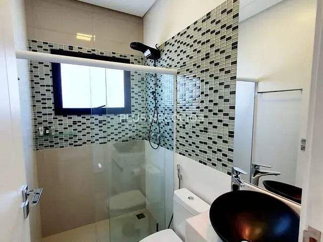 Casa com 350m² 4 quartos e 6 banheiros, à venda, no bairro Jardim Residencial Giverny em Sorocaba