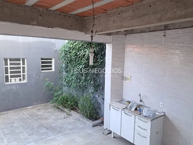 Casa com 190m² 3 quartos e 3 banheiros, à venda ou para alugar, no bairro Centro em Sorocaba