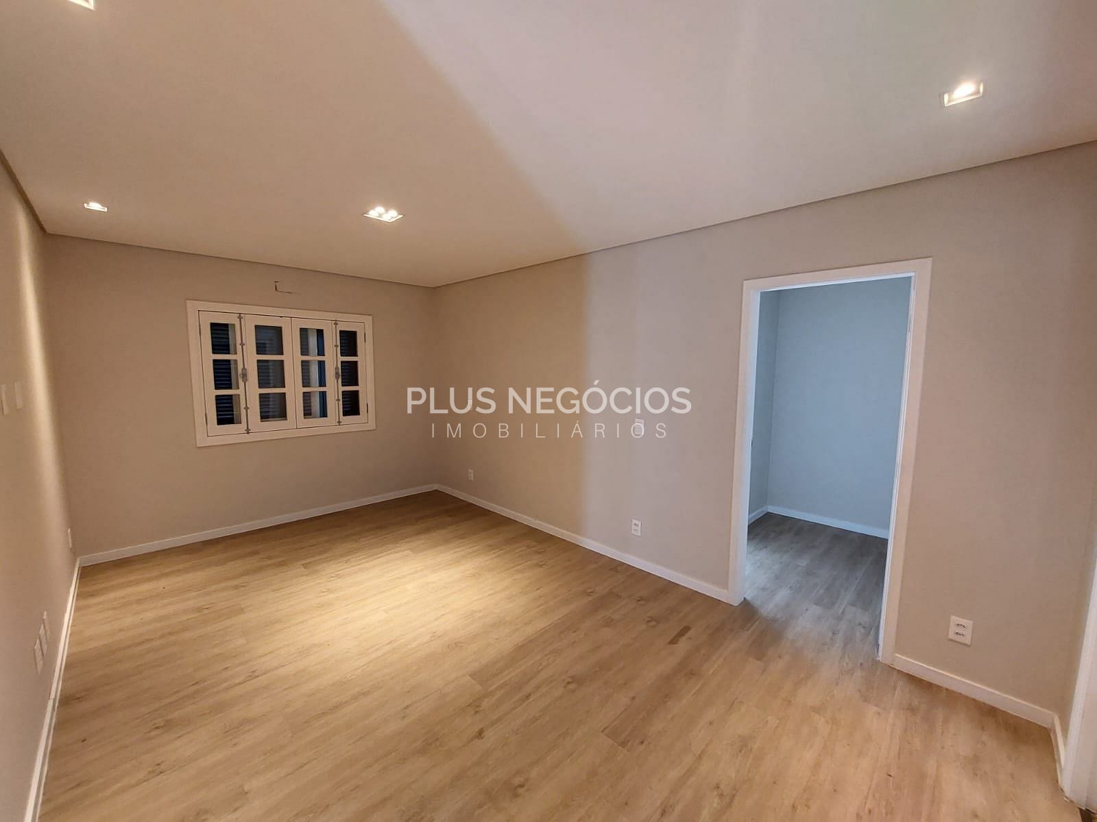 Casa à venda com 5 quartos, 450m² - Foto 8