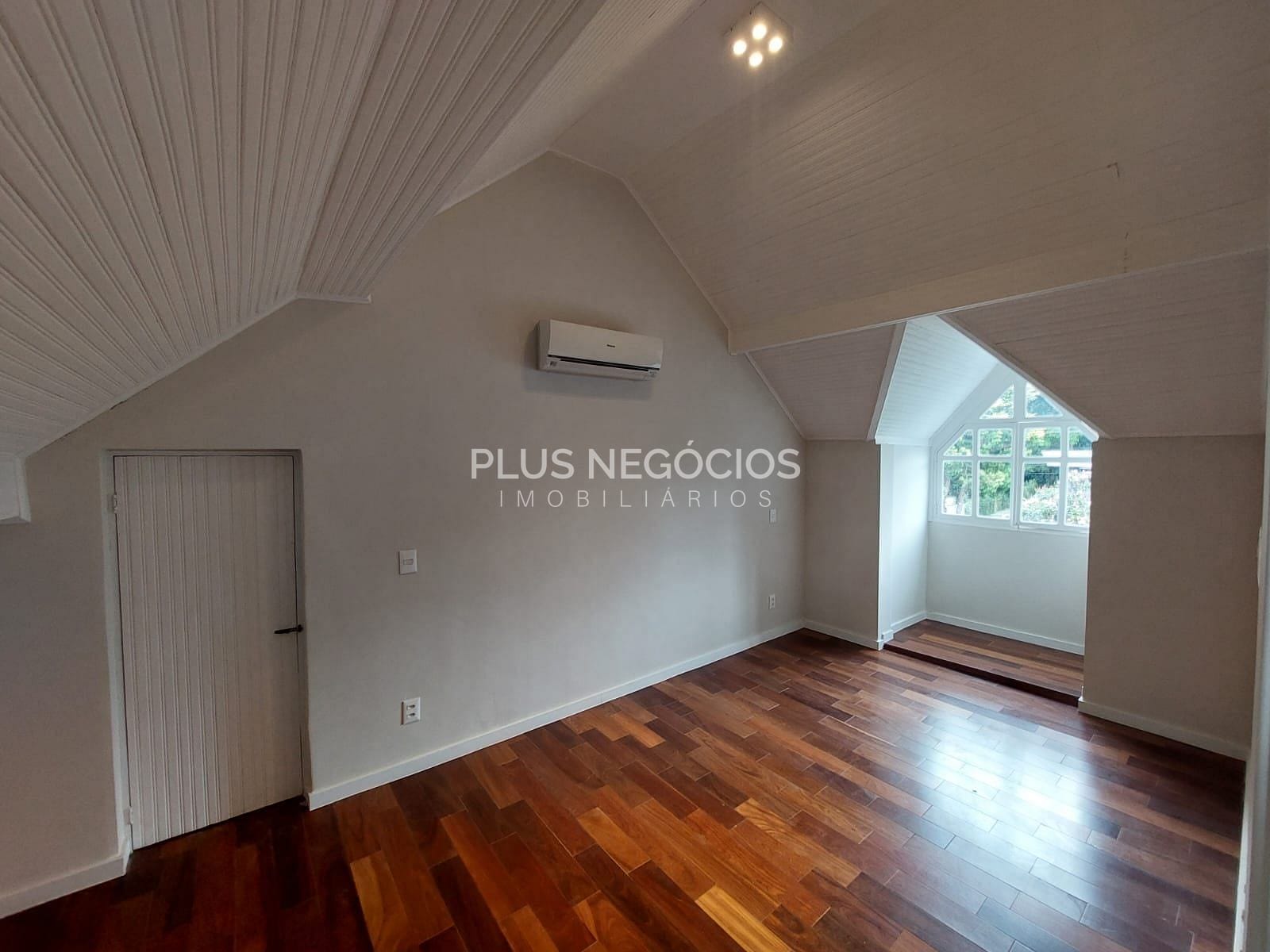 Casa à venda com 5 quartos, 450m² - Foto 18