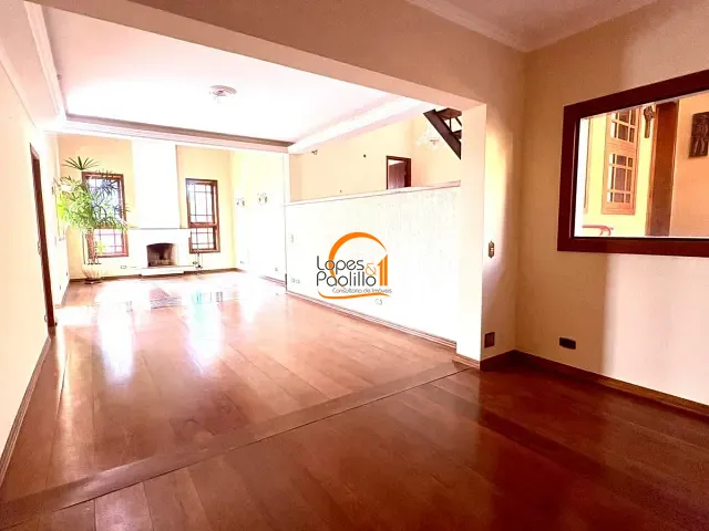 Casa com 1035m² 7 quartos e 5 banheiros, à venda, no bairro Condomínio Flamboyant-B em Atibaia