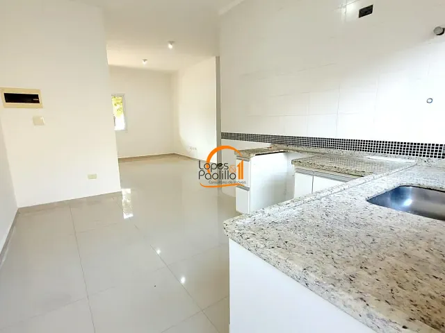 Casa com 100m² 2 quartos e 2 banheiros, para alugar, no bairro Loteamento Jardim Morumbi em Atibaia